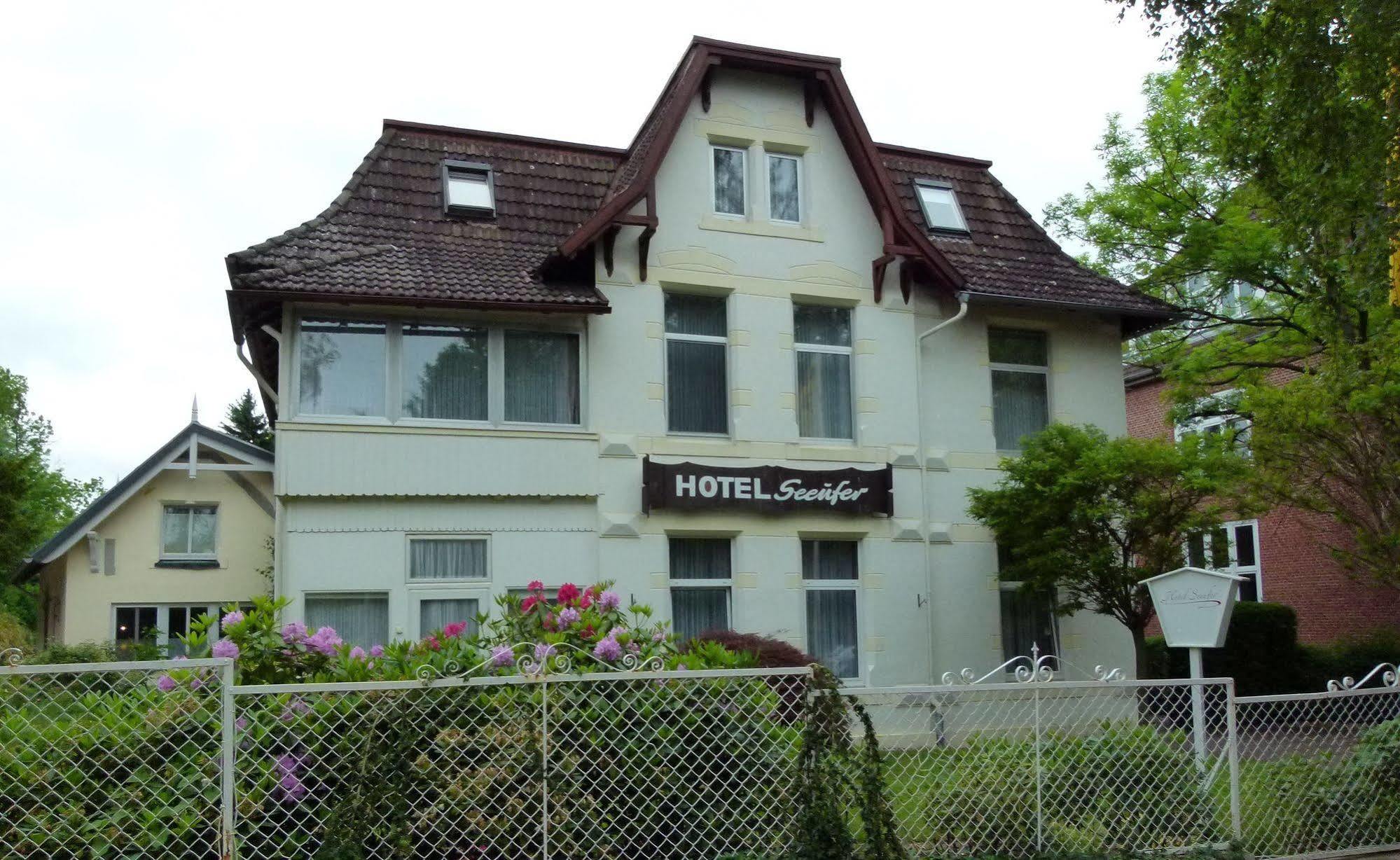 Hotel Seeufer Ploen Exterior photo